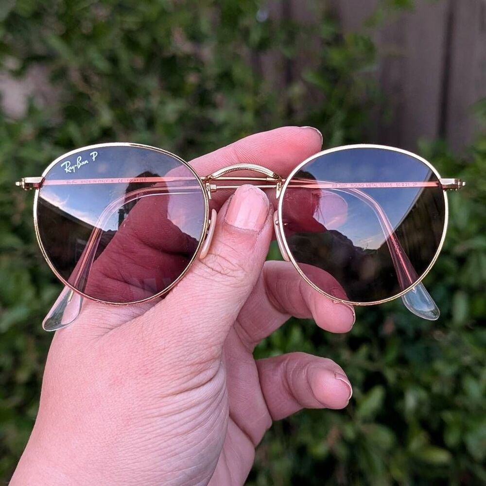 Ray-Ban Gold Frame Round Sunglasses with Pink-Tinted Lenses